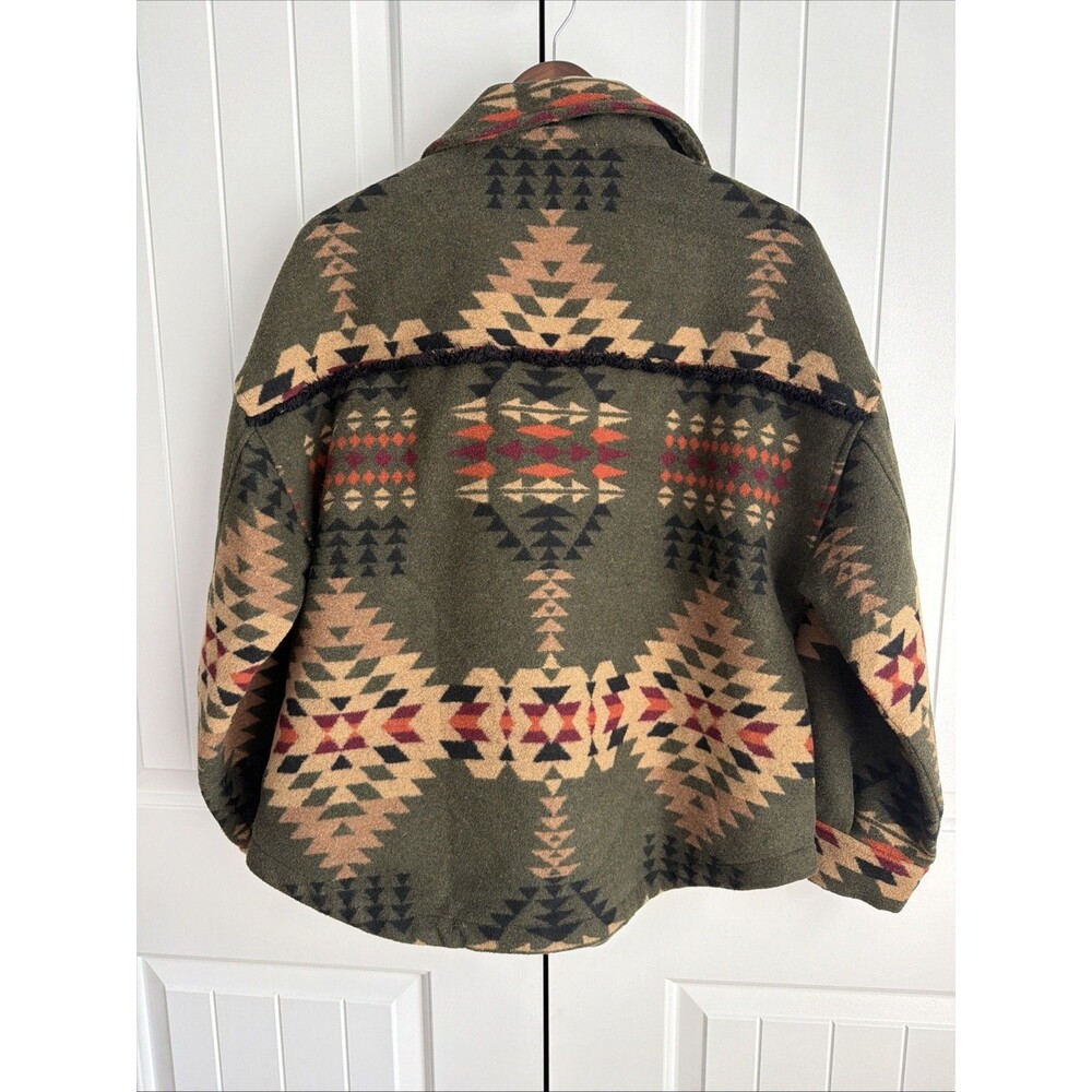 Womens L Southwestern Aztec Fleece Shacket Shirt Jacket Olive Western Boho - Picture 2 of 8